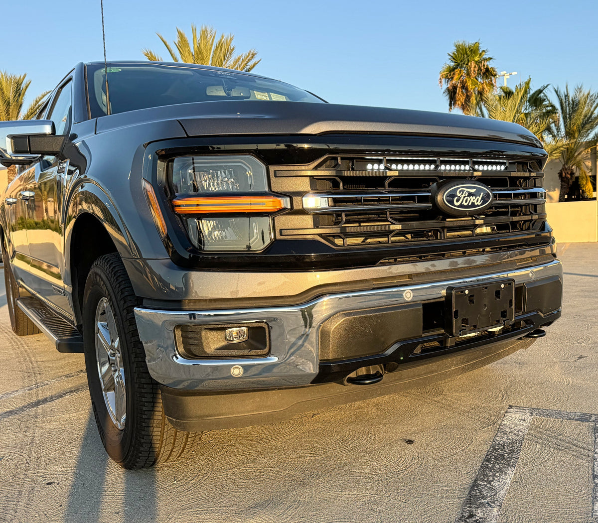 2024+ Ford F150 Single 30in Light Bar