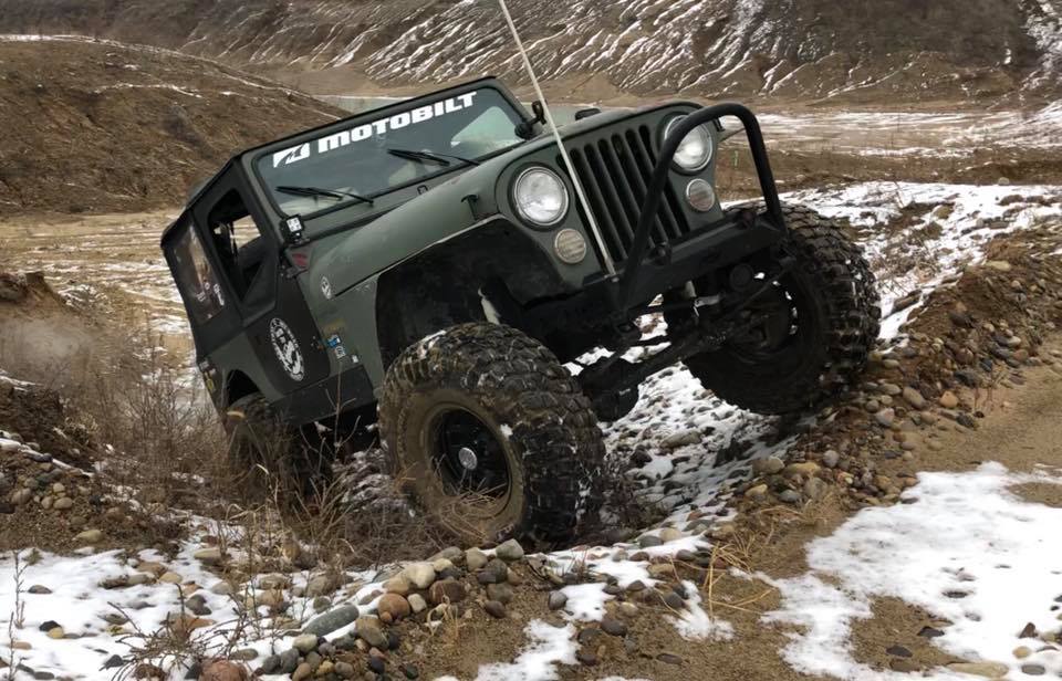 Jeep CJ Front Stubby Bumper W/Stinger Bare Steel Motobilt - MB1015-S