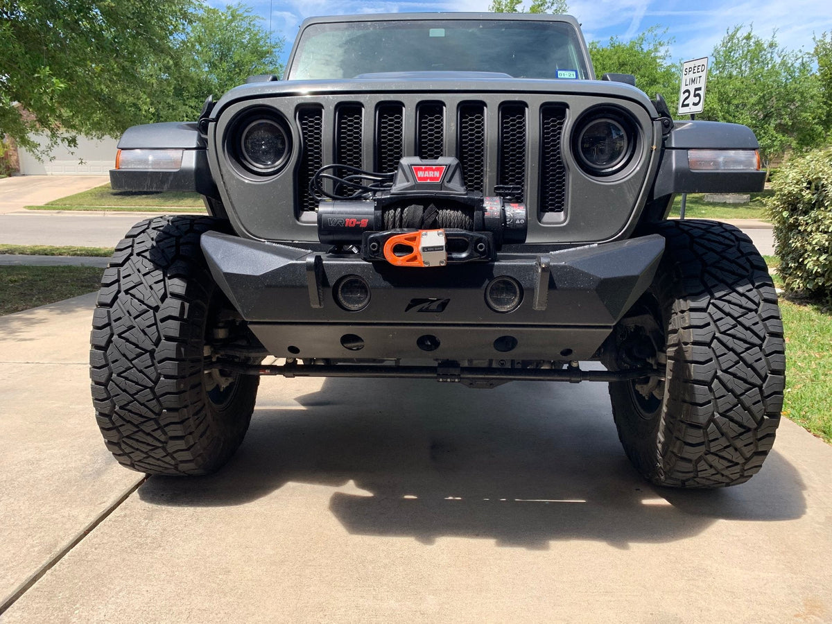 Jeep JL/Gladiator Front Bumper With Skid Plate 18+ Wrangler JL/Gladiator W/Fog Light Holes The Hammer Series Motobilt - MB1090F-MB1094