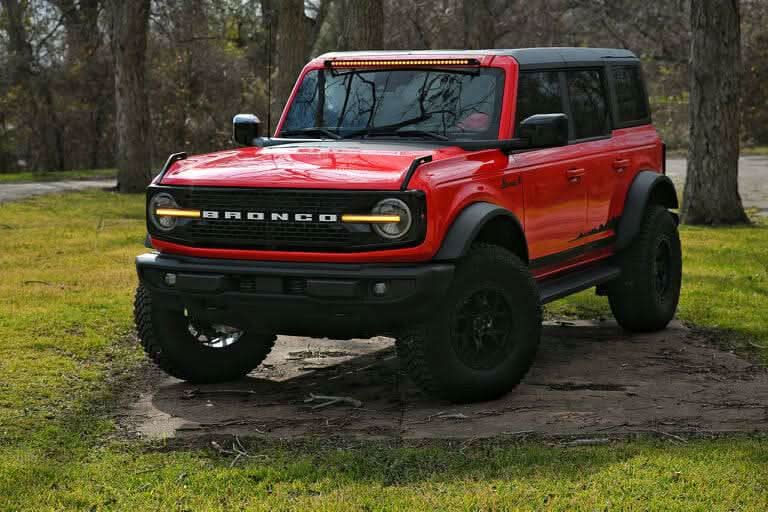 2021+ Ford Bronco 40in Roof Mount Light Bar - Slim