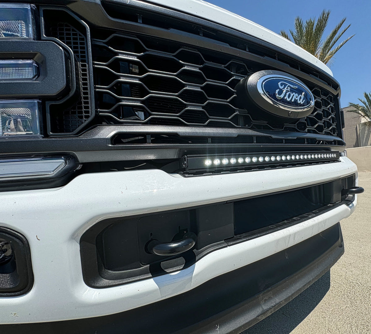 2023+ Ford Super Duty F250/350/450 30in Light Bar - Slim