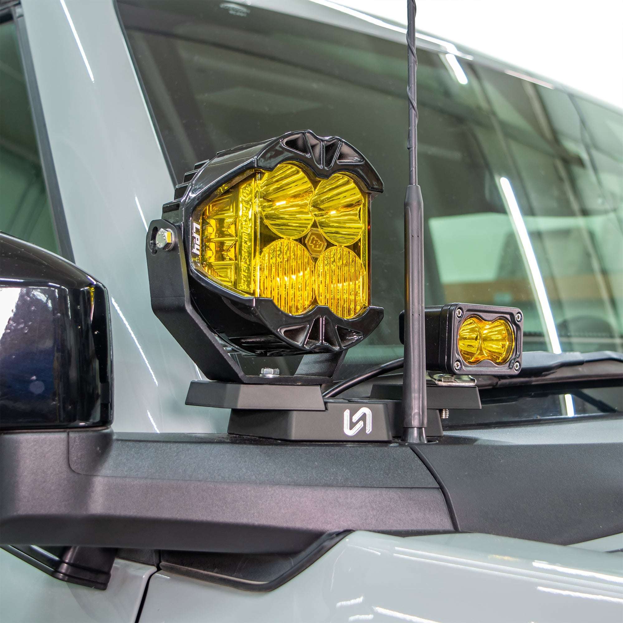 Ford Bronco 4-Door Lighting & Electrical