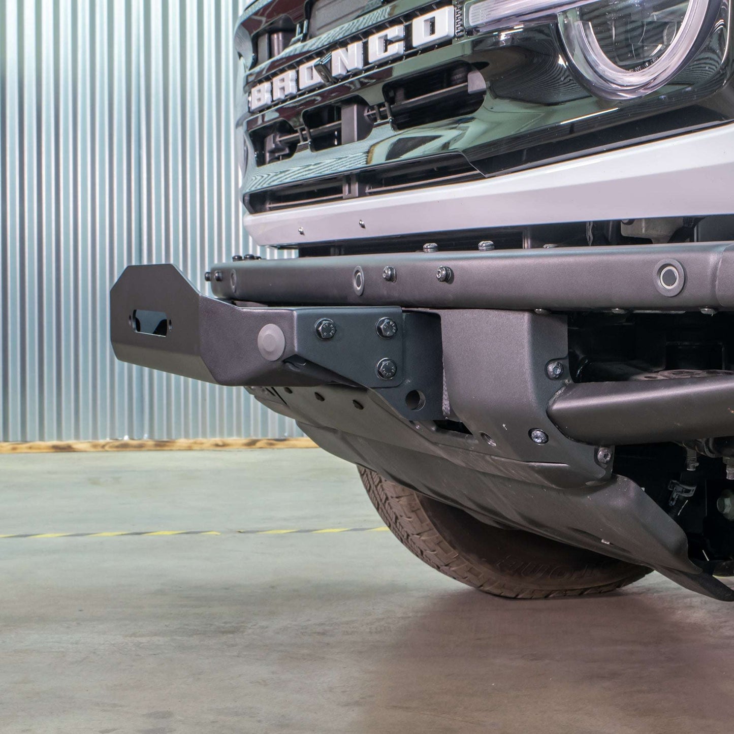 OEM Modular Bumper and Raptor Winch Plate for Ford Bronco
