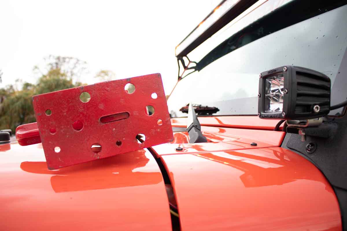 Fishbone Offroad Hi-Lift Jack Hood Mount for 2007 & Up Jeep Wrangler/Gladiator FB31317