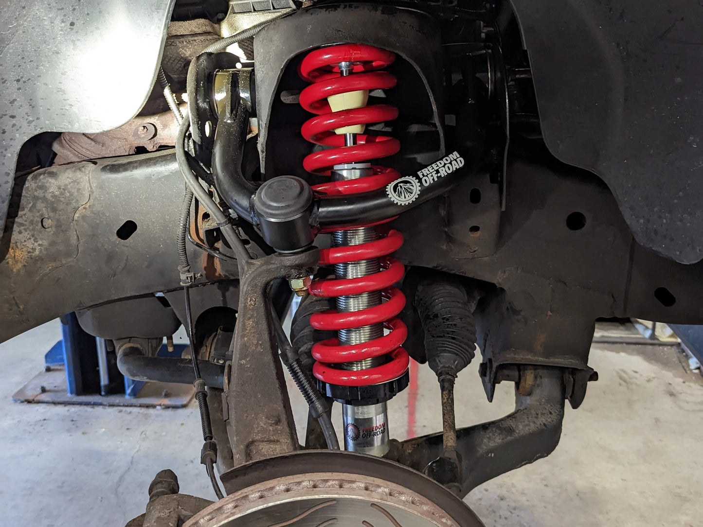 1-4 Inch Adjustable Coilovers 04-13 F-150 No Raptor/Heritage 06-08 Mark LT - image 3