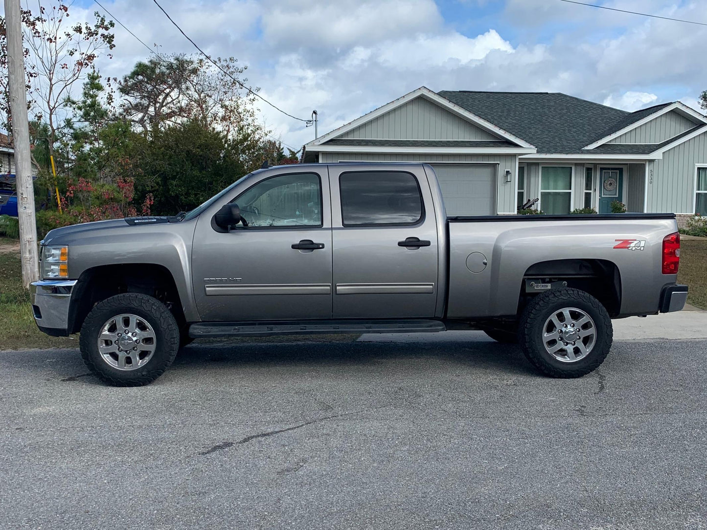 1 Inch-3 Inch Leveling Kit Torsion Keys and Front Shocks 11-19 Silverado/Sierra 2500 HD/3500 HD - image 2
