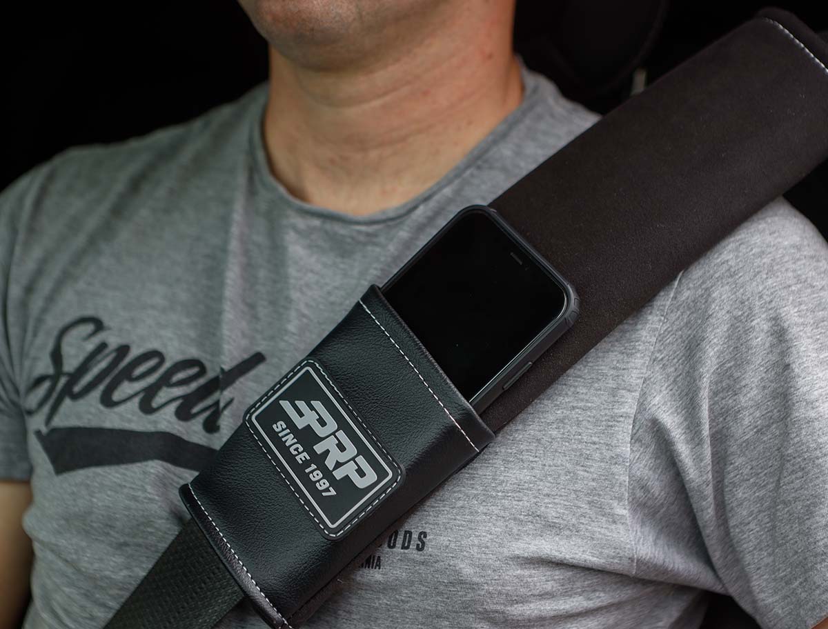 Seatbelt Pads w/ Pocket Red Trim PRP Seats