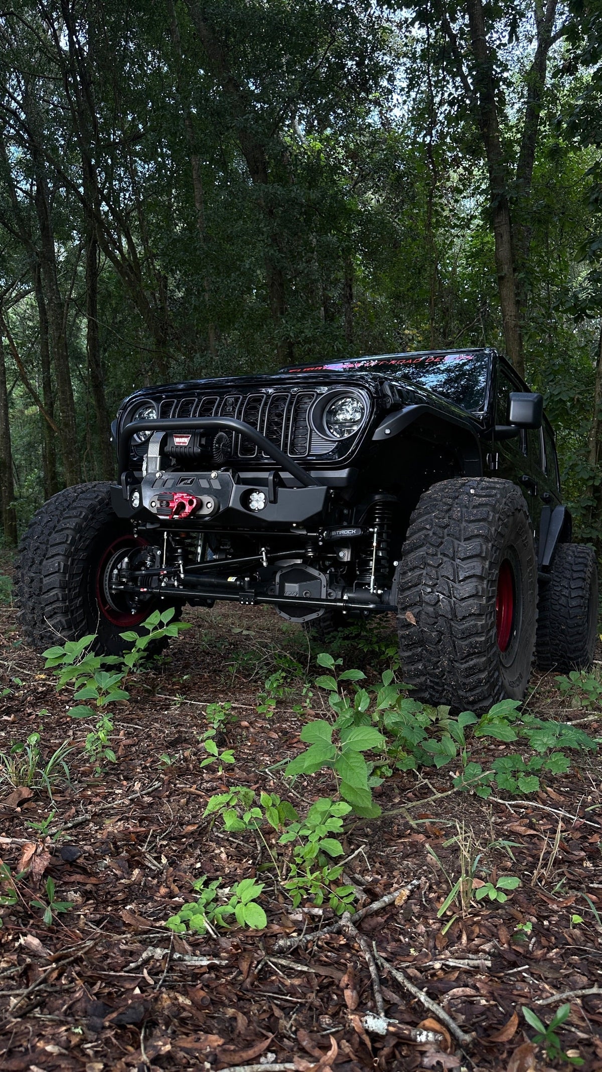 Gladius Frame Chop Bumper with Bull Bar for Jeep JK/JL/JT - fits WARN M8274 - Motobilt-MB1238-B