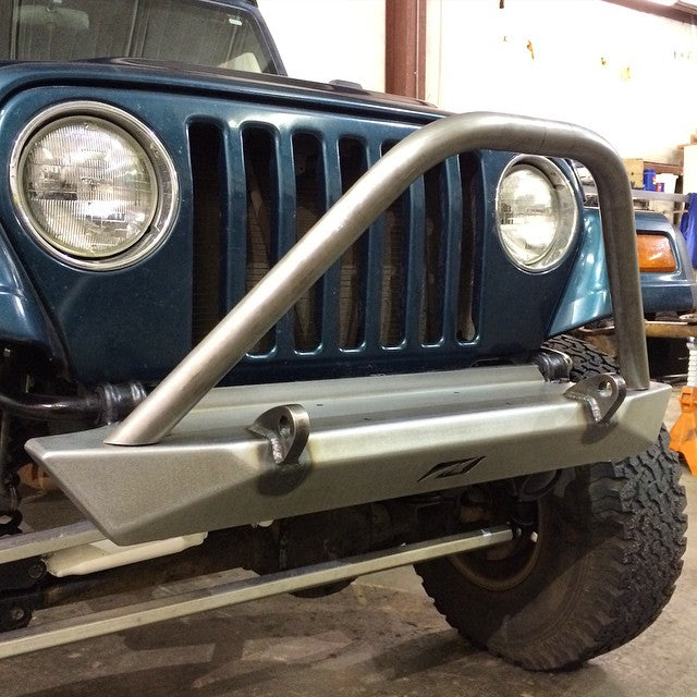 Jeep YJ / TJ / LJ Mid-Width Front Bumper W/Stinger Bare Steel Motobilt - MB1021-S