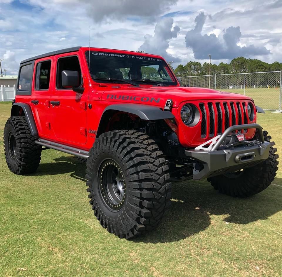 Jeep JL/Gladiator Front Bumper W/Bull Bar Crusher 2018-Present Wrangler JL/Gladiator Motobilt - MB1078-B