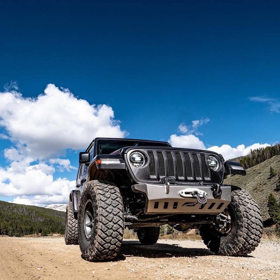 Jeep JL/Gladiator Front Bumper 2018-Present Wrangler JL/Gladiator Motobilt - MB1078