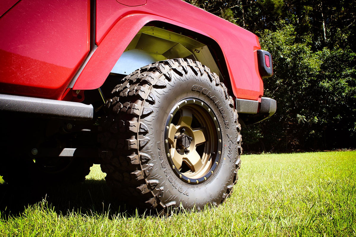 Rear Aluminum Inner Fenders for Jeep JT Gladiator Motobilt - MB1114