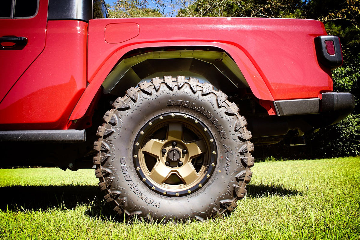 Rear Aluminum Inner Fenders for Jeep JT Gladiator Motobilt - MB1114
