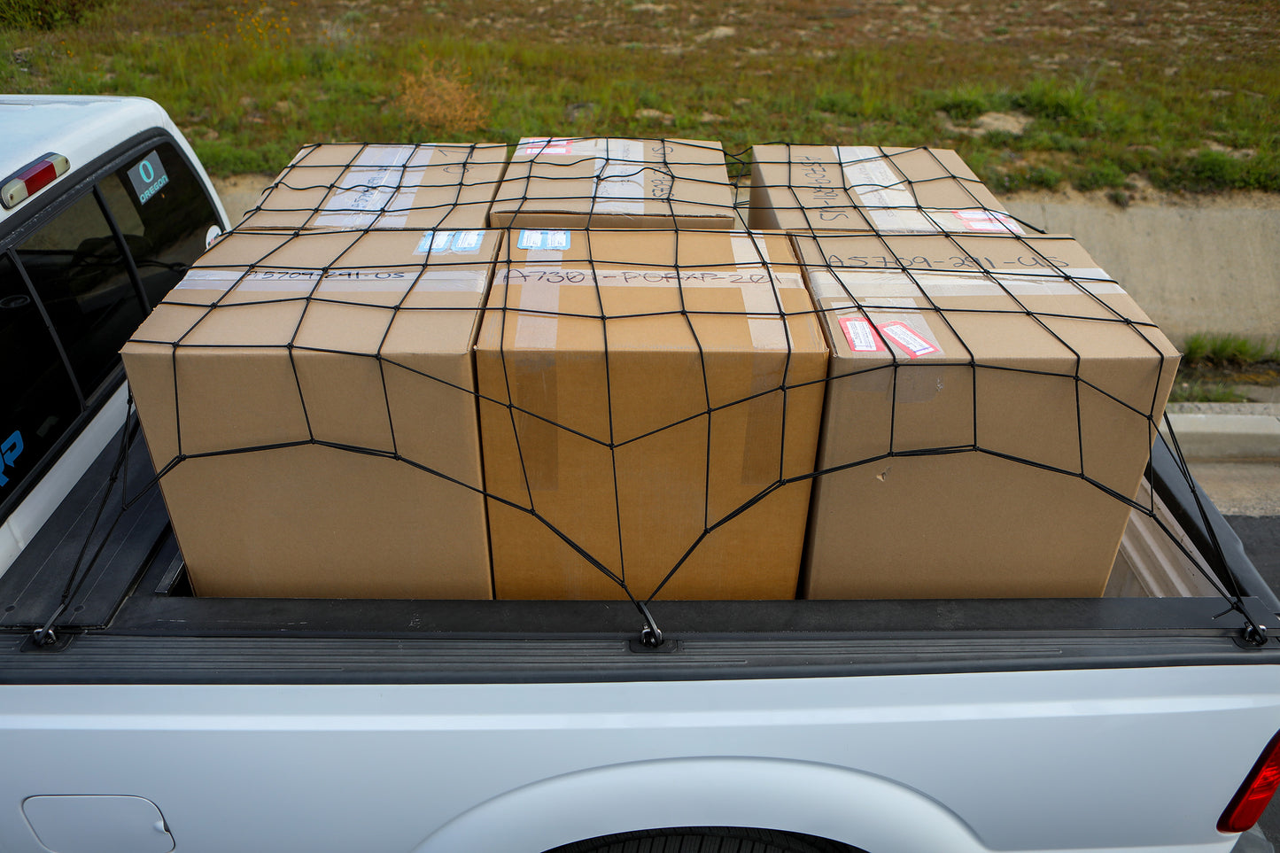 Bungee Pickup Truck Cargo Net Short Bed Bullring