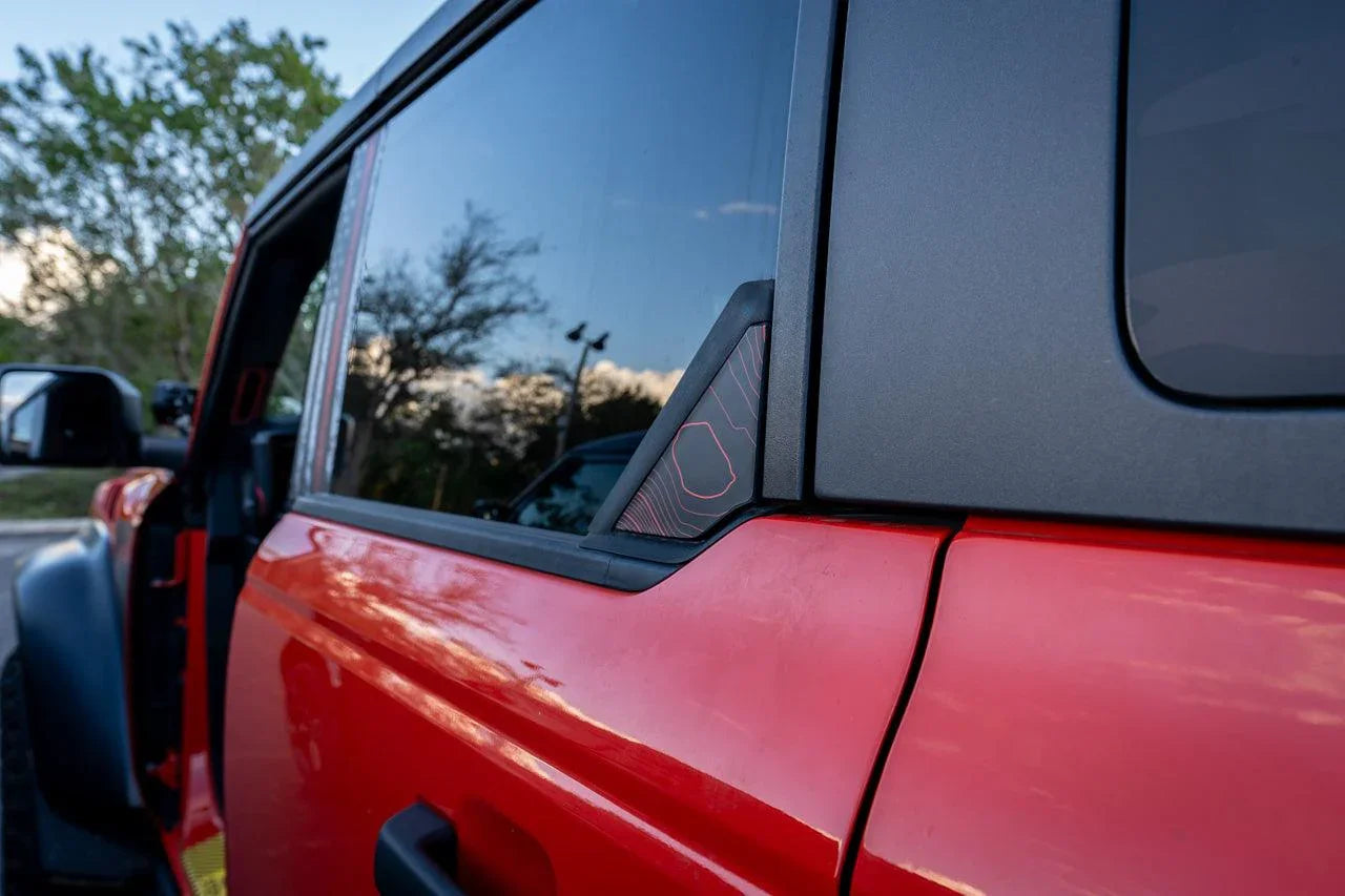 Topo Rear Window Triangle Overlay (Printed Series) - 2021+ Bronco 4 Door